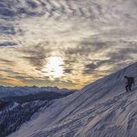 雪山风景头像图片大全 点击鼠标右键下载