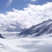 终年积雪的冰川雪山图片头像