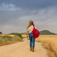 青春户外运动头像男女户外运动照片唯美头像点击鼠标右键下载