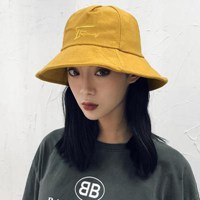 戴帽子的女生头像戴帽子的摩登女郎_微信头像图片大全