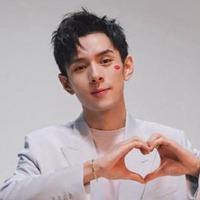 李佳琦austin微信头像 口红直播达人李佳琦头像图片【点击鼠标右键