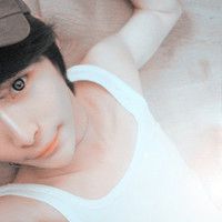 2014微信留着伤痛的阿宝色颓废男生头像拽拽拽゛姐就拽゛゛