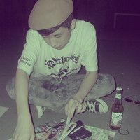 彩感蛮强的男生非主流经典头像