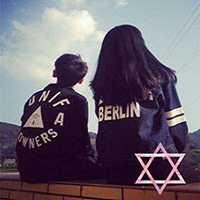 情愿未了情侣头像一左一右两张