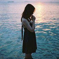 2011非主流头像沉浸在细腻幽静唯美的女生高清头