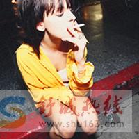 最新精选颓废伤感微信头像是你自己不肯放过你自己