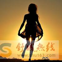 晖下的唯美微信伤感头像夕阳落下后就是孤独的黑夜了