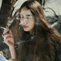 女生微信欧美头像分手后那一夜没有醉没有睡s