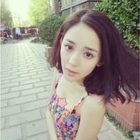 清秀美女头像默默的守护着你追随你的脚步