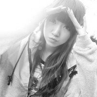 性度的黑色女生头像我想有一天我会不再需要爱情