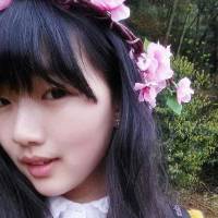 美女素颜头像有没有那么一瞬间