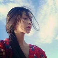 孔雀羽毛脚部纹身