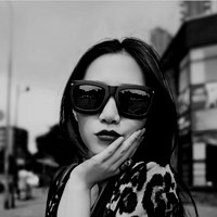 色彩很柔的女生甜美头像别拆穿我伪装的苦笑