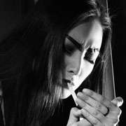 梦是灵魂被撕开的缺口微信伤感头像微信 梦是灵魂被撕开的缺口微信伤感头像微信