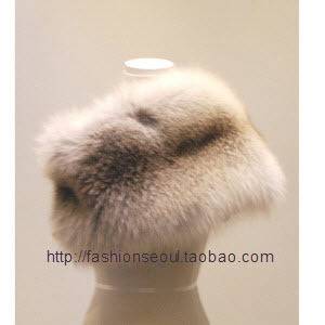 玖堡秋冬女卡通立体兔子带帽牛角扣保暖加厚毛线