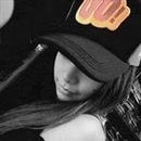寻一张非主流黑色的女生头像