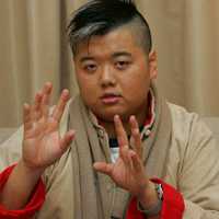 情侣霸气外露头像初情