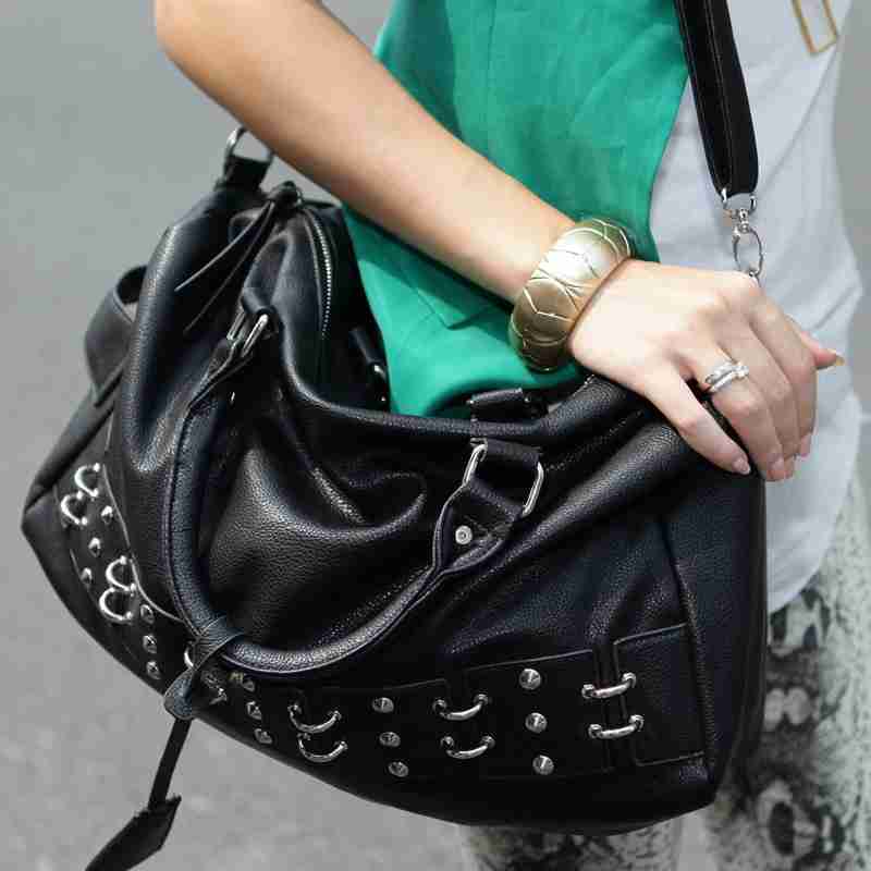 欧美大包铆钉溪贝山水