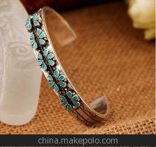 多图手镯花朵怎么样