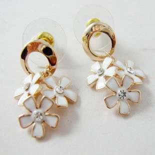 花朵水晶耳钉耳环
