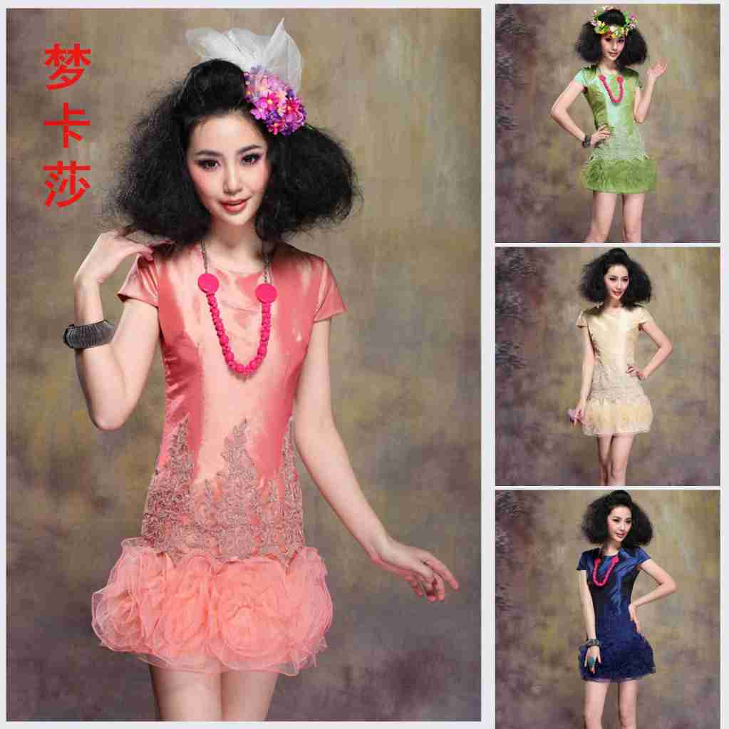 欧根纱刺绣大花朵裙摆连衣裙