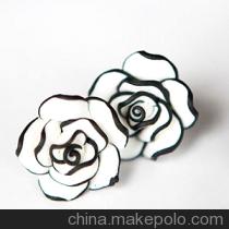 猫眼镀金花朵耳钉