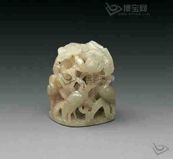 青玉雕俏色荷花鹭