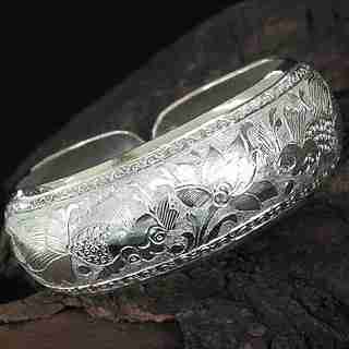 鱼儿戏水荷花圆头