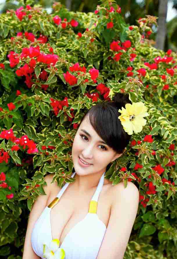 美女与鲜花精彩贴图