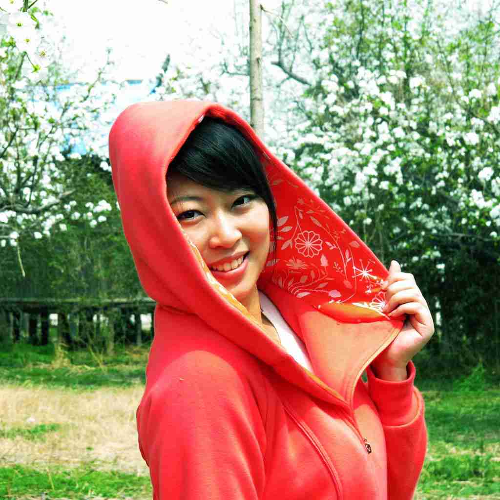 美女鲜花景点更可爱