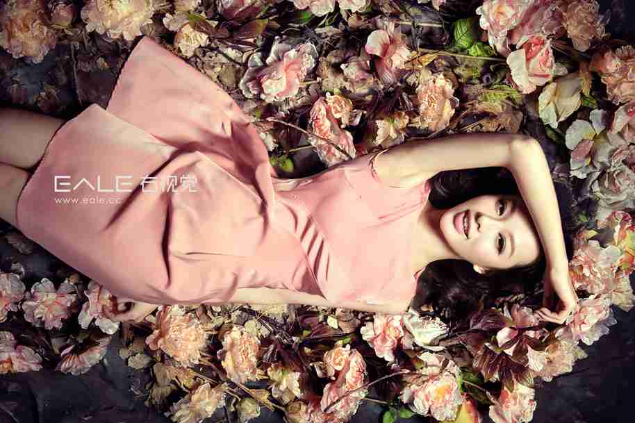 西安花语美女个人写真