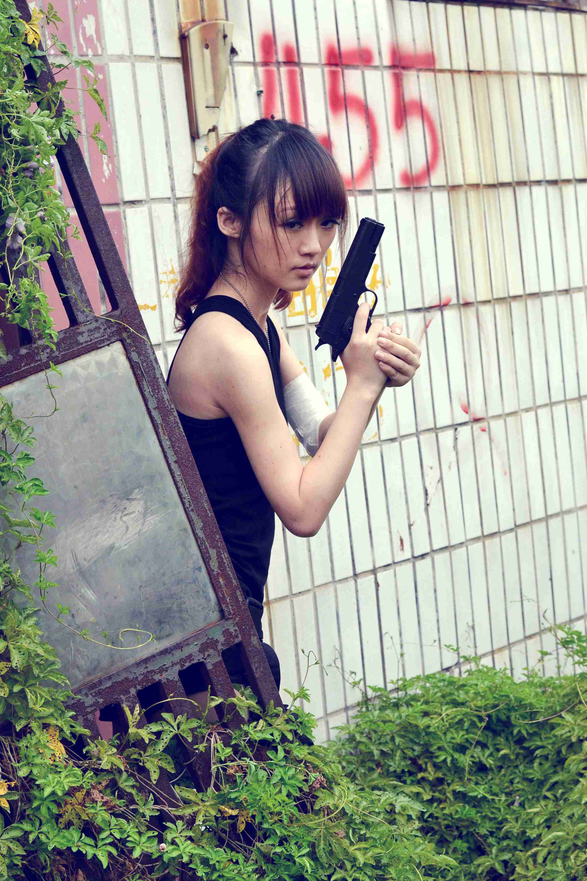 美女霸王花手机上pocompococn