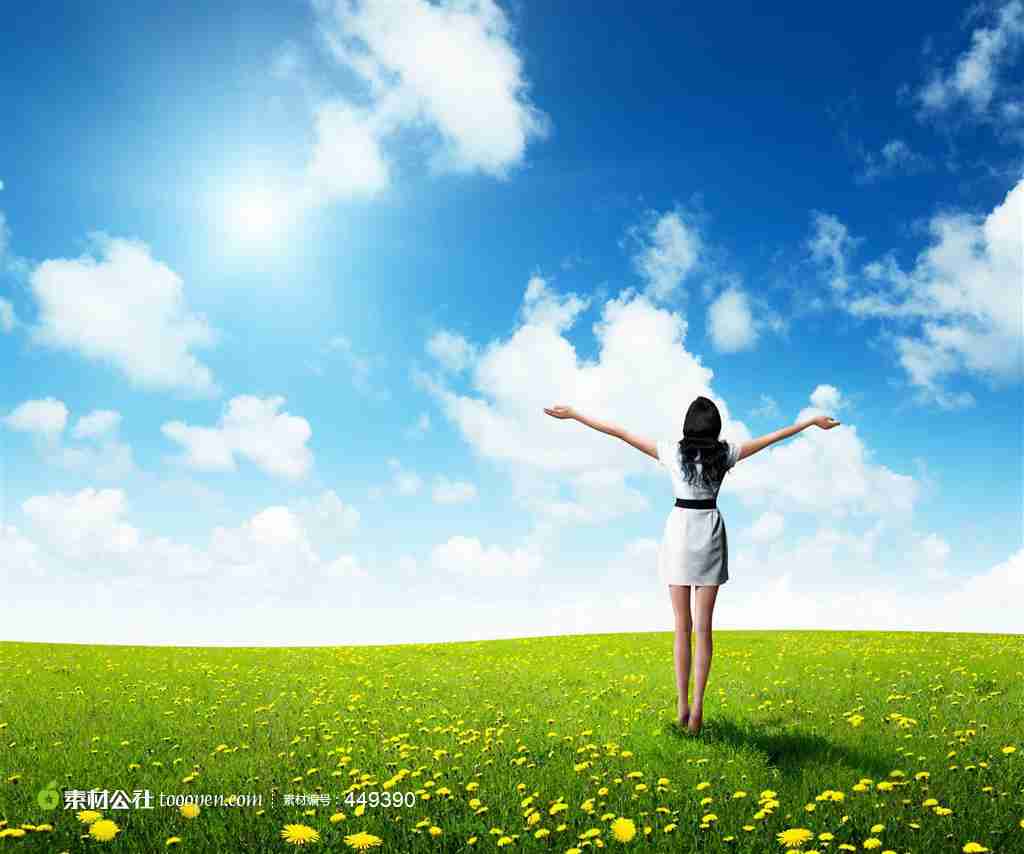 蓝天白云鲜花草地与美女