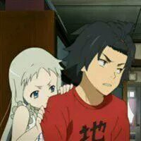 岁的高富帅躺在床上