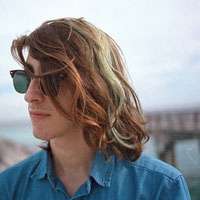 忧伤唯美个性男生意境欧美微信头像