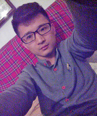 雨天开车戴太阳镜吧据我分析楼的妹子分种