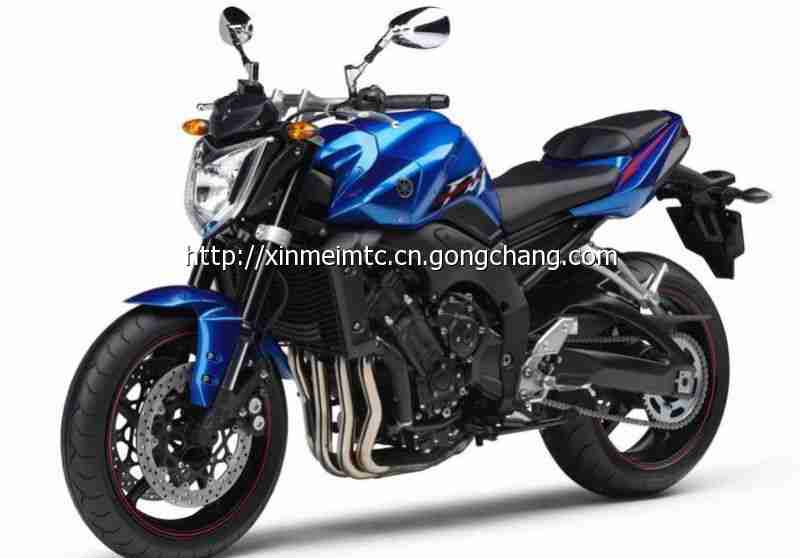 雅马哈跑车摩托