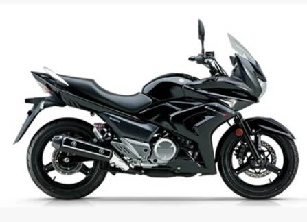 跨骑摩托车豪爵铃木骊驰gwf