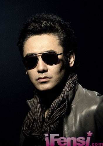 著名男演员吴秀波微信头像