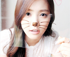 韩国明星孙娜恩微信头像