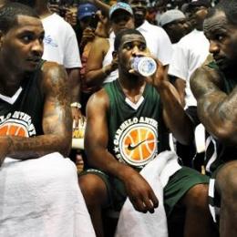 黑暗明星赛开打~球鞋大观园