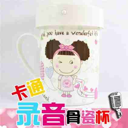 像一对热恋中的情侣