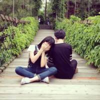 陪你搞怪与你深爱情侣头像