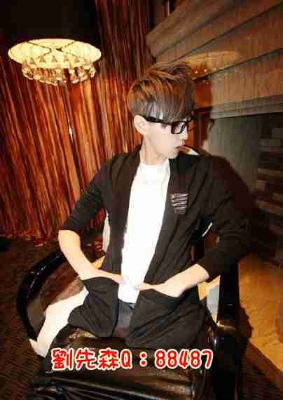 微信头像帅气的男生头像