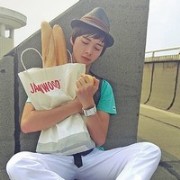 卢金鑫发头像^^亲爱的四金*