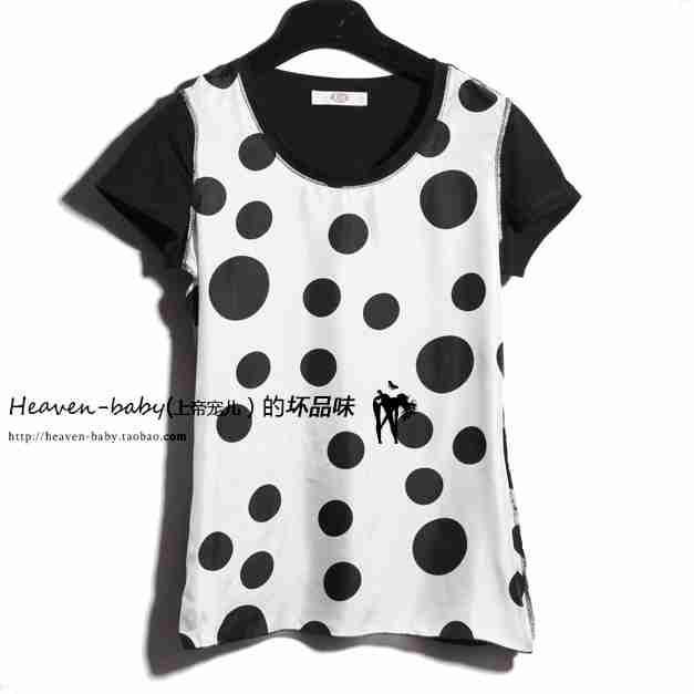黑白波点短袖