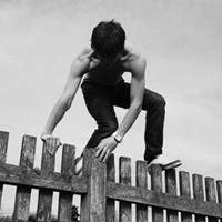 欧美黑白颓废微信头像