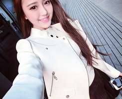 黑白女生图片非主流美女第七城市