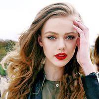 好看的欧美风头像回感错觉