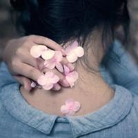 伤感意境气质妩媚女生头像